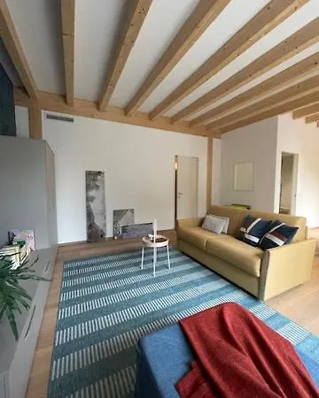 Nine Ξενοδοχείο με διαμερίσματα