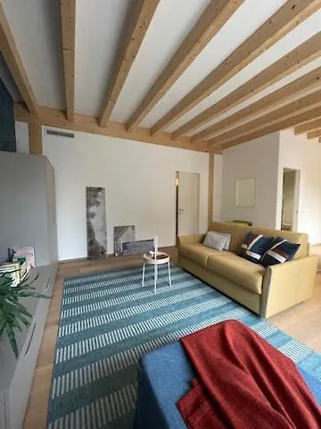 Nine شقة فندقية